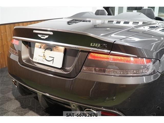 Aston Martin Aston Martin 2011-05 801154-12