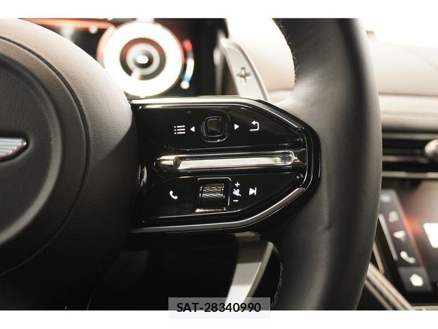 Aston Martin Aston Martin 2024-04 3933110-27
