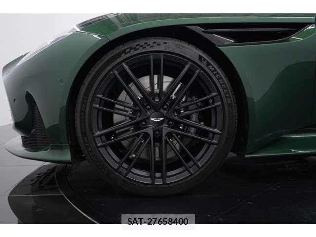 Aston Martin Aston Martin 2024-09 7356823-4