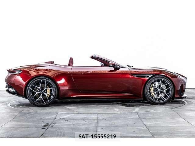 Aston Martin Aston Martin 2025-06 8795277-18