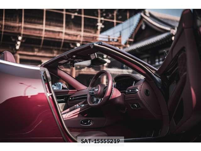 Aston Martin Aston Martin 2025-06 8795277-3
