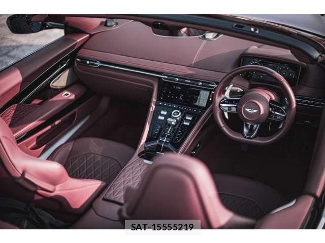 Aston Martin Aston Martin 2025-06 8795277-5