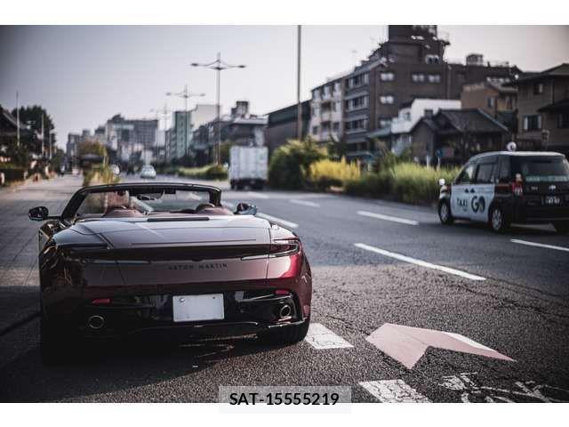 Aston Martin Aston Martin 2025-06 8795277-7