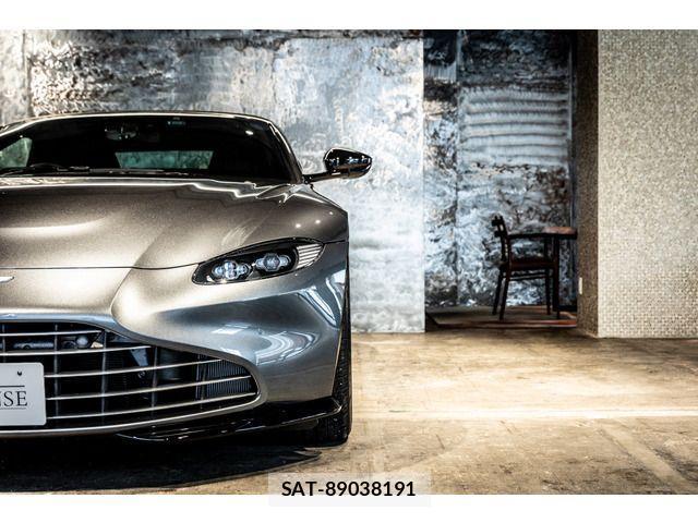 Aston Martin Aston Martin 2023-10 3013151-11