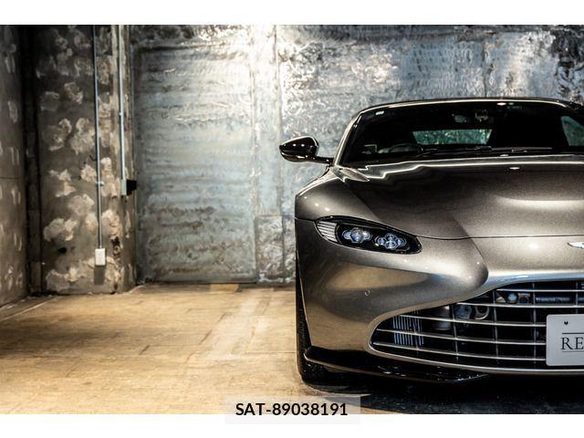 Aston Martin Aston Martin 2023-10 3013151-12