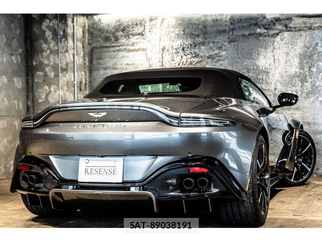 Aston Martin Aston Martin 2023-10 3013151-2