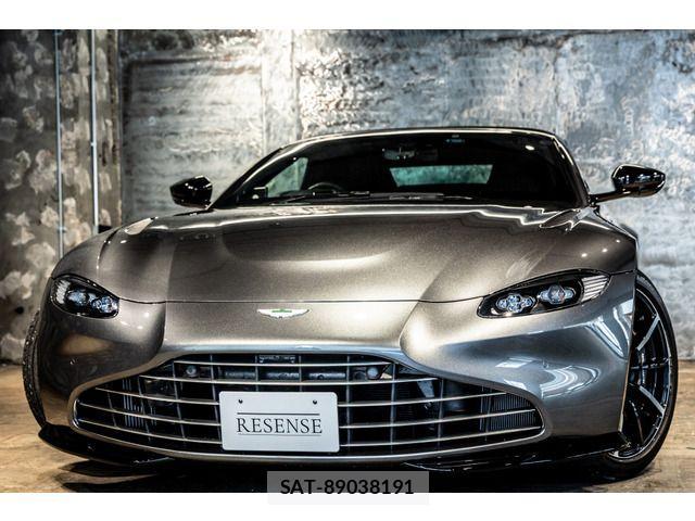 Aston Martin Aston Martin 2023-10 3013151-3