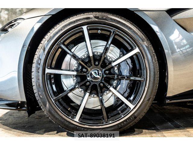 Aston Martin Aston Martin 2023-10 3013151-7