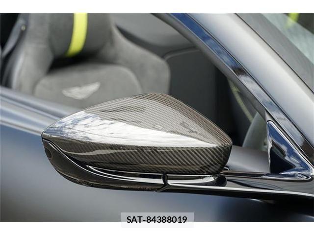 Aston Martin Aston Martin 2022-06 8244615-12