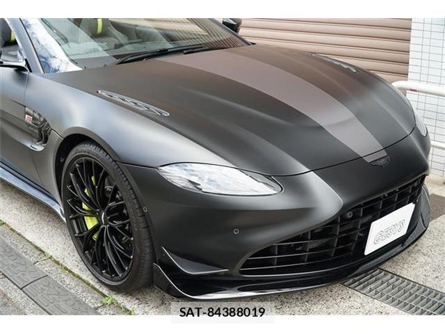 Aston Martin Aston Martin 2022-06 8244615-4