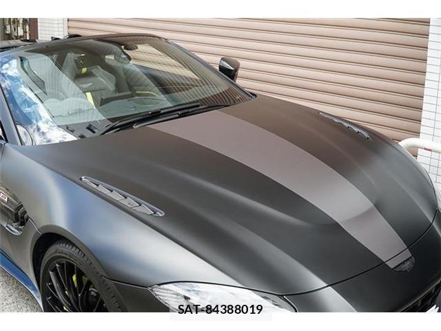 Aston Martin Aston Martin 2022-06 8244615-6