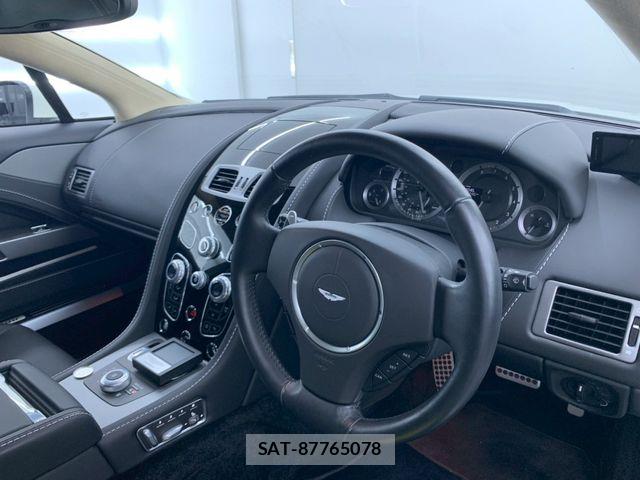 Aston Martin Aston Martin 2016-10 6674988-6