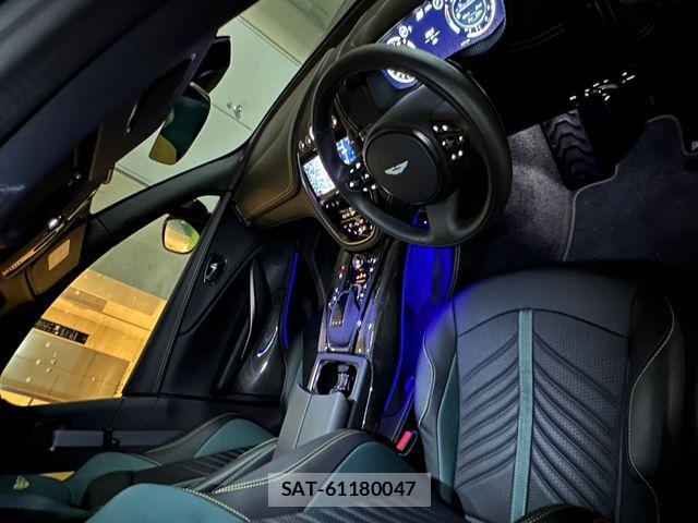 Aston Martin Aston Martin 2024-11 687221-9