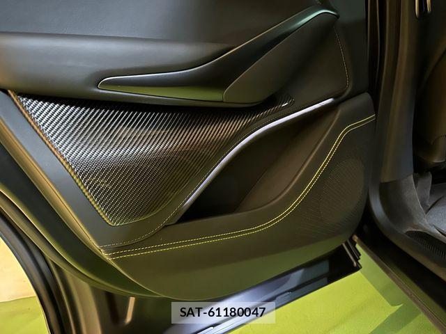 Aston Martin Aston Martin 2024-11 687221-14