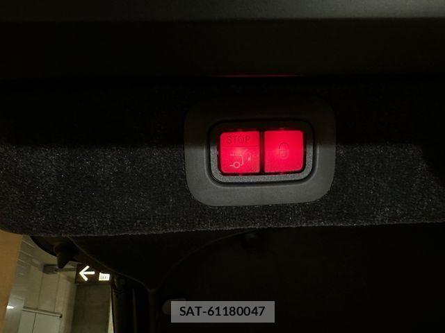 Aston Martin Aston Martin 2024-11 687221-26