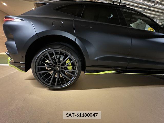 Aston Martin Aston Martin 2024-11 687221-4