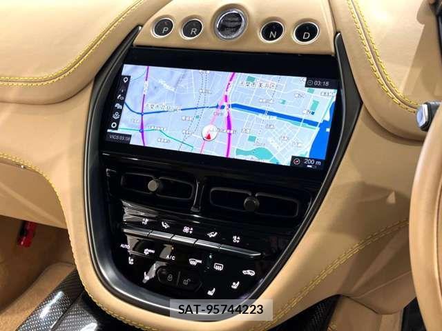Aston Martin Aston Martin 2023-06 860674-10