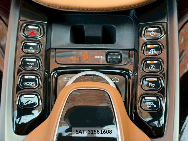 Aston Martin Aston Martin 2024-03 1425812-29