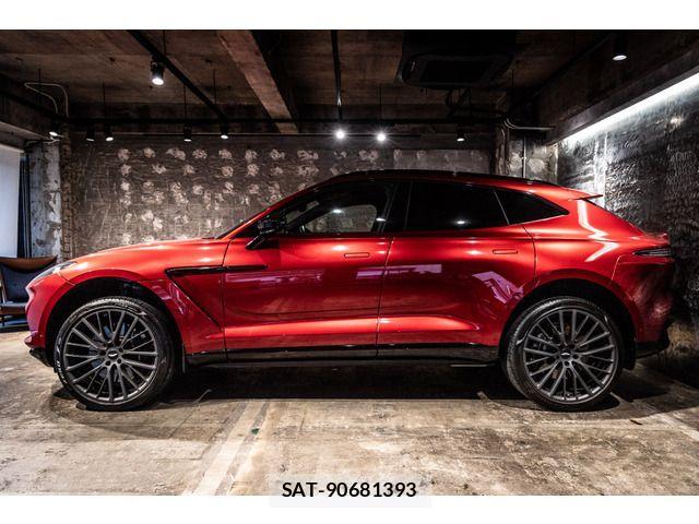 Aston Martin Aston Martin 2022-07 1470756-6