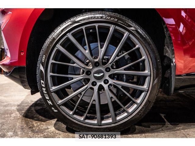 Aston Martin Aston Martin 2022-07 1470756-7