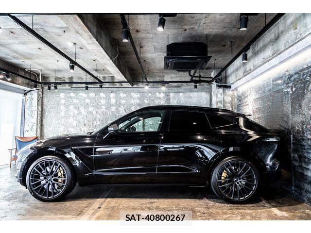 Aston Martin Aston Martin 2023-02 3765134-6