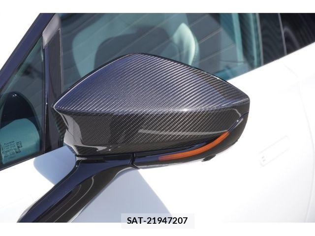 Aston Martin Aston Martin 2023-01 7249809-12