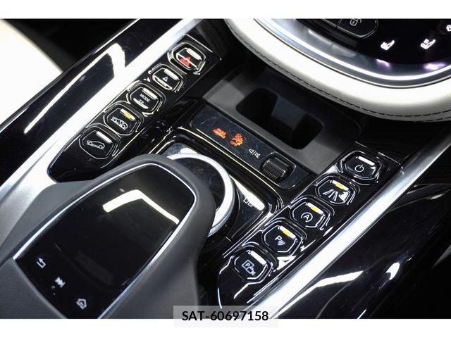 Aston Martin Aston Martin 2023-05 8098022-20