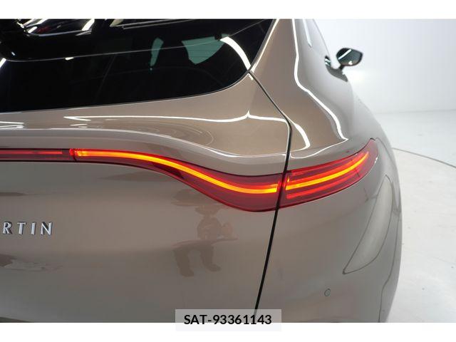 Aston Martin Aston Martin 2023-03 8740500-18