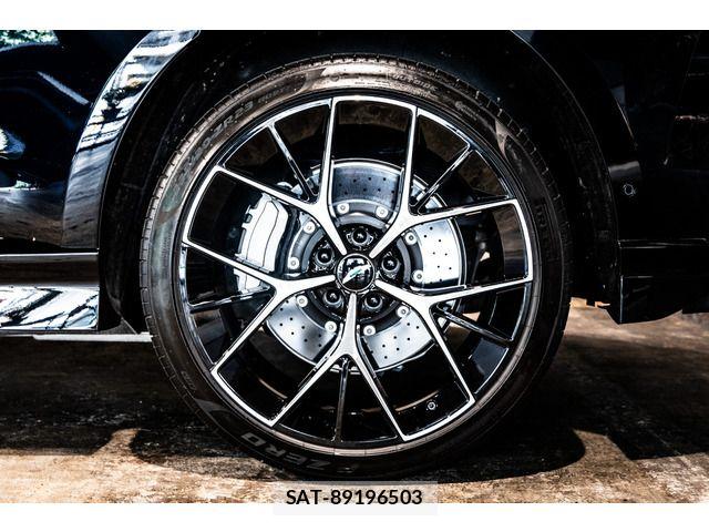 Aston Martin Aston Martin 2024-03 8740490-8