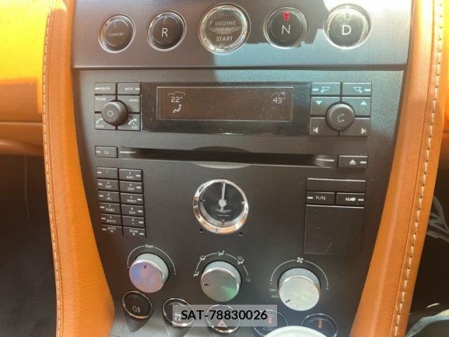 Aston Martin Aston Martin 2008-04 7978517-18