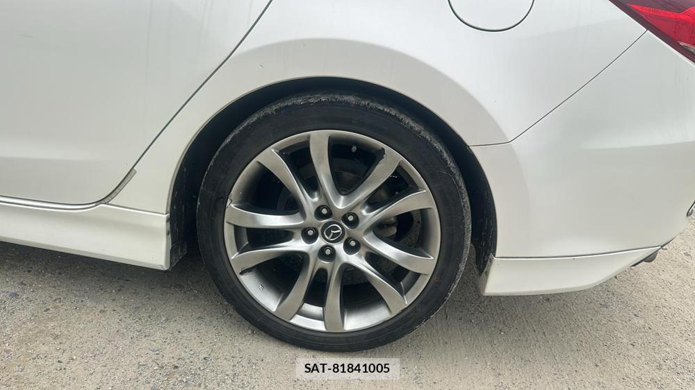 Mazda ATENZA 2013-06 7367370-26