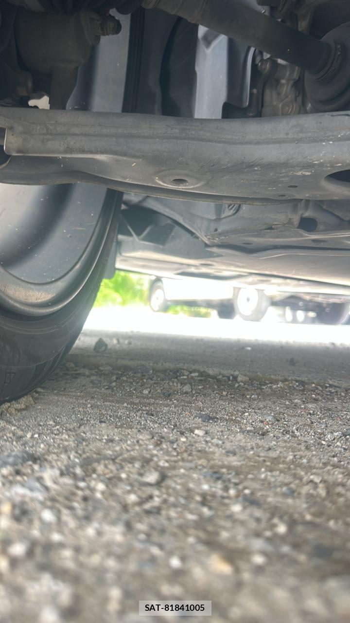 Mazda ATENZA 2013-06 7367370-29
