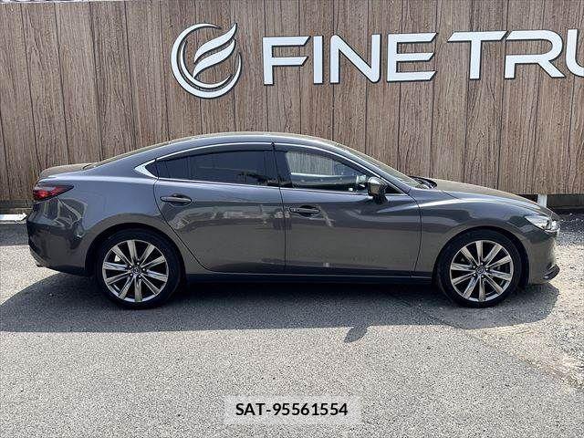 Mazda ATENZA 2019-02 881951-11