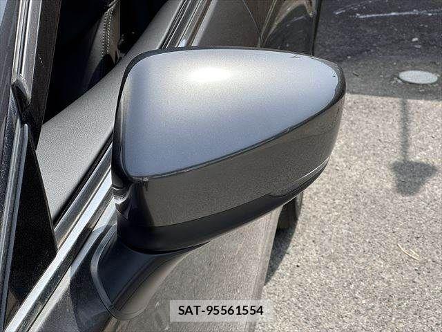 Mazda ATENZA 2019-02 881951-19