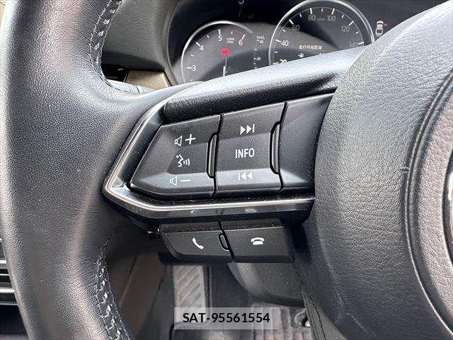 Mazda ATENZA 2019-02 881951-28