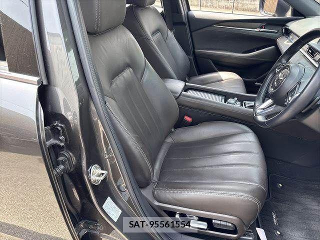 Mazda ATENZA 2019-02 881951-3
