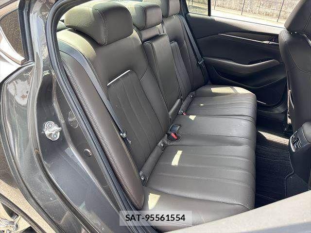 Mazda ATENZA 2019-02 881951-4