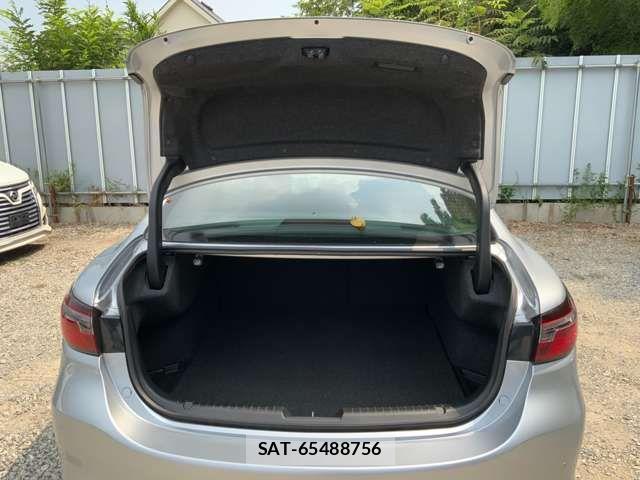 Mazda ATENZA 2018-09 1245702-8