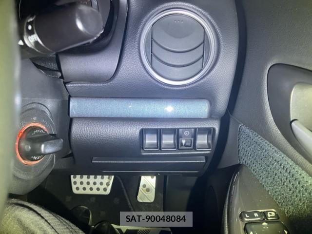 Mazda ATENZA SPORT 2006-04 2114019-19