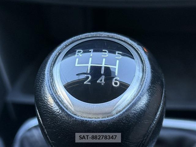 Mazda ATENZA WAGON 2013-02 1623588-1