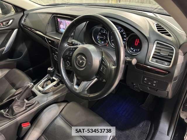 Mazda ATENZA WAGON 2014-07 3064066-10