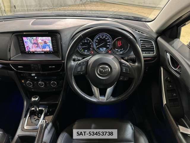Mazda ATENZA WAGON 2014-07 3064066-11