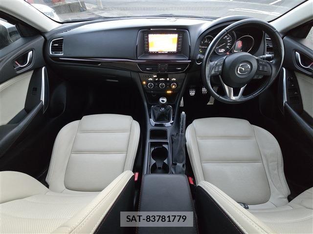 Mazda ATENZA WAGON 2014-09 4320224-3