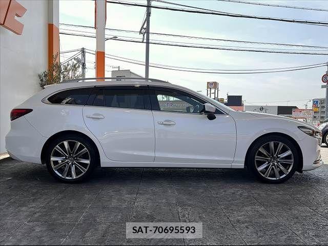 Mazda ATENZA WAGON 2018-12 5860261-11