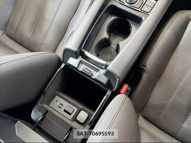 Mazda ATENZA WAGON 2018-12 5860261-25