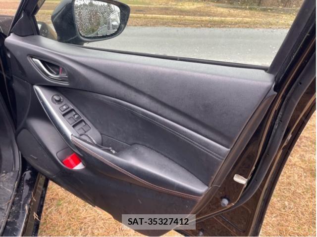Mazda ATENZA WAGON 2014-06 6610556-11