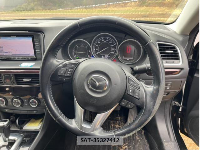 Mazda ATENZA WAGON 2014-06 6610556-13