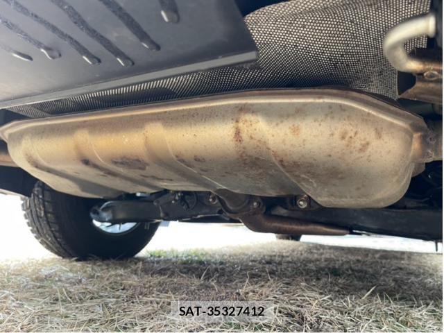 Mazda ATENZA WAGON 2014-06 6610556-27