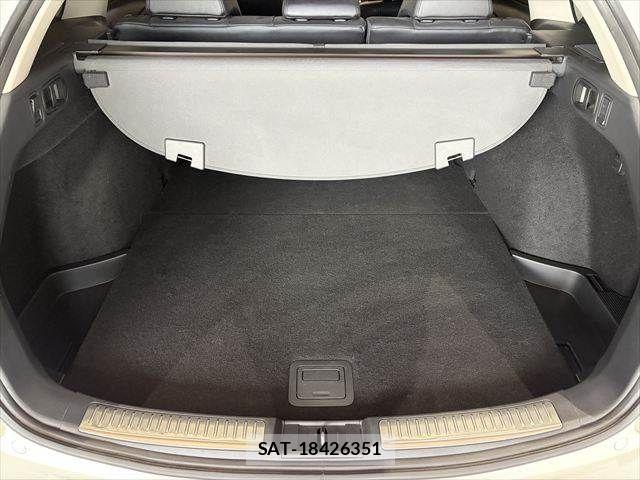 Mazda ATENZA WAGON 2015-09 6813739-12