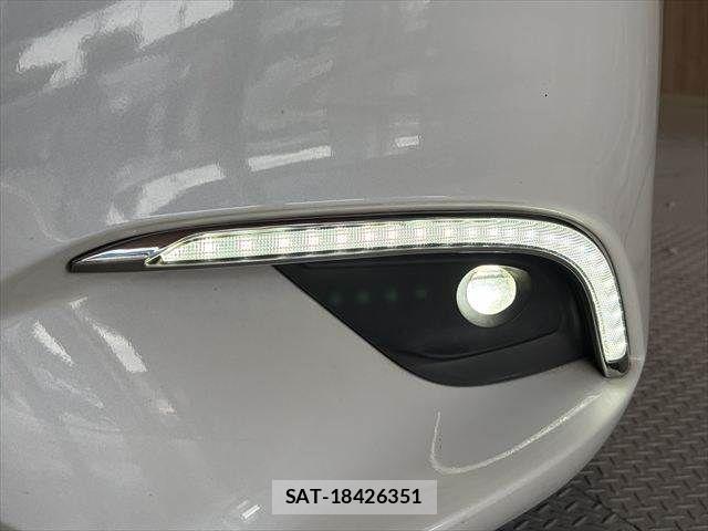 Mazda ATENZA WAGON 2015-09 6813739-15